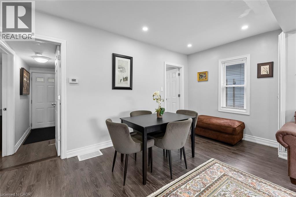 5939 SYMMES Avenue - 16