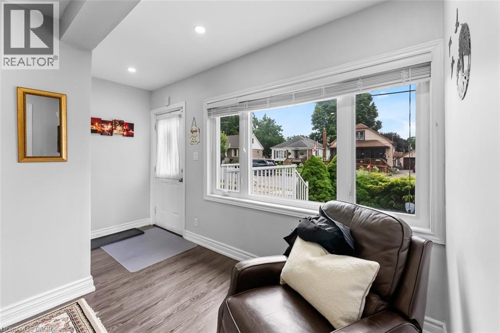 5939 SYMMES Avenue - Image 5