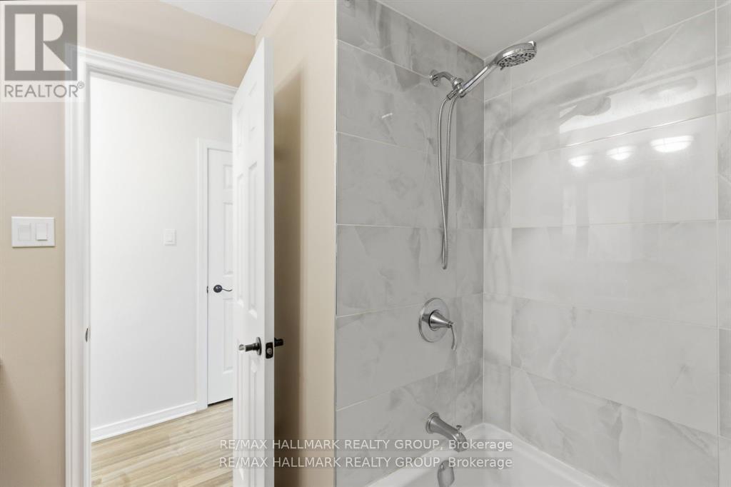 #3 390 BRISTON PRIVATE - 28