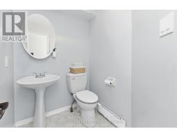 Bathroom - 3 - 390 Briston Private, Ottawa, ON K1G5R3 Photo 7