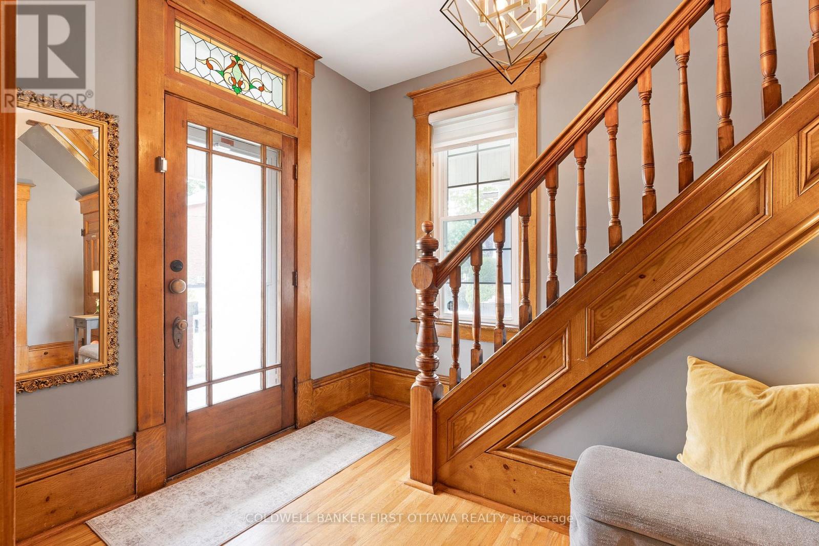 20 MCEWEN AVENUE - 5