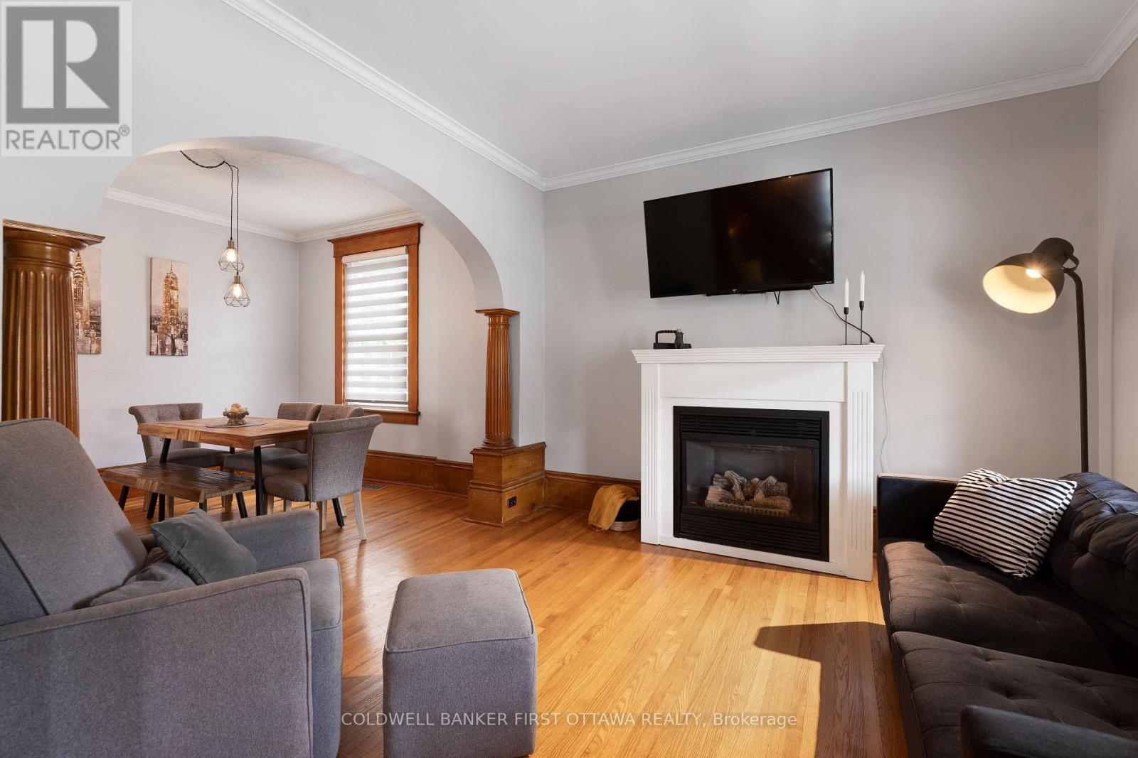 20 MCEWEN AVENUE - 9