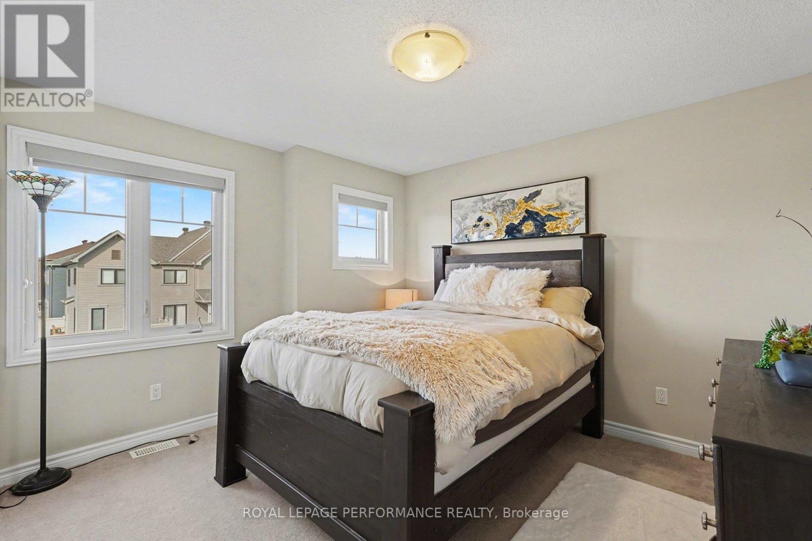 504 YELLOW BIRCH STREET - 23