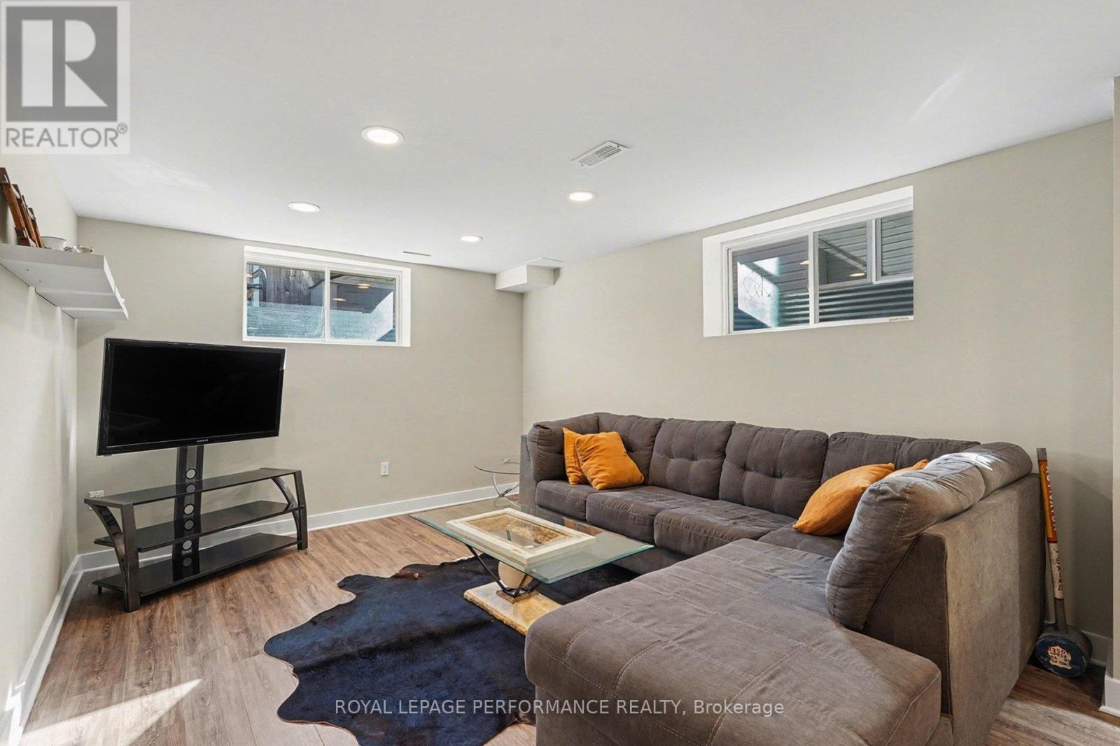 504 YELLOW BIRCH STREET - 28