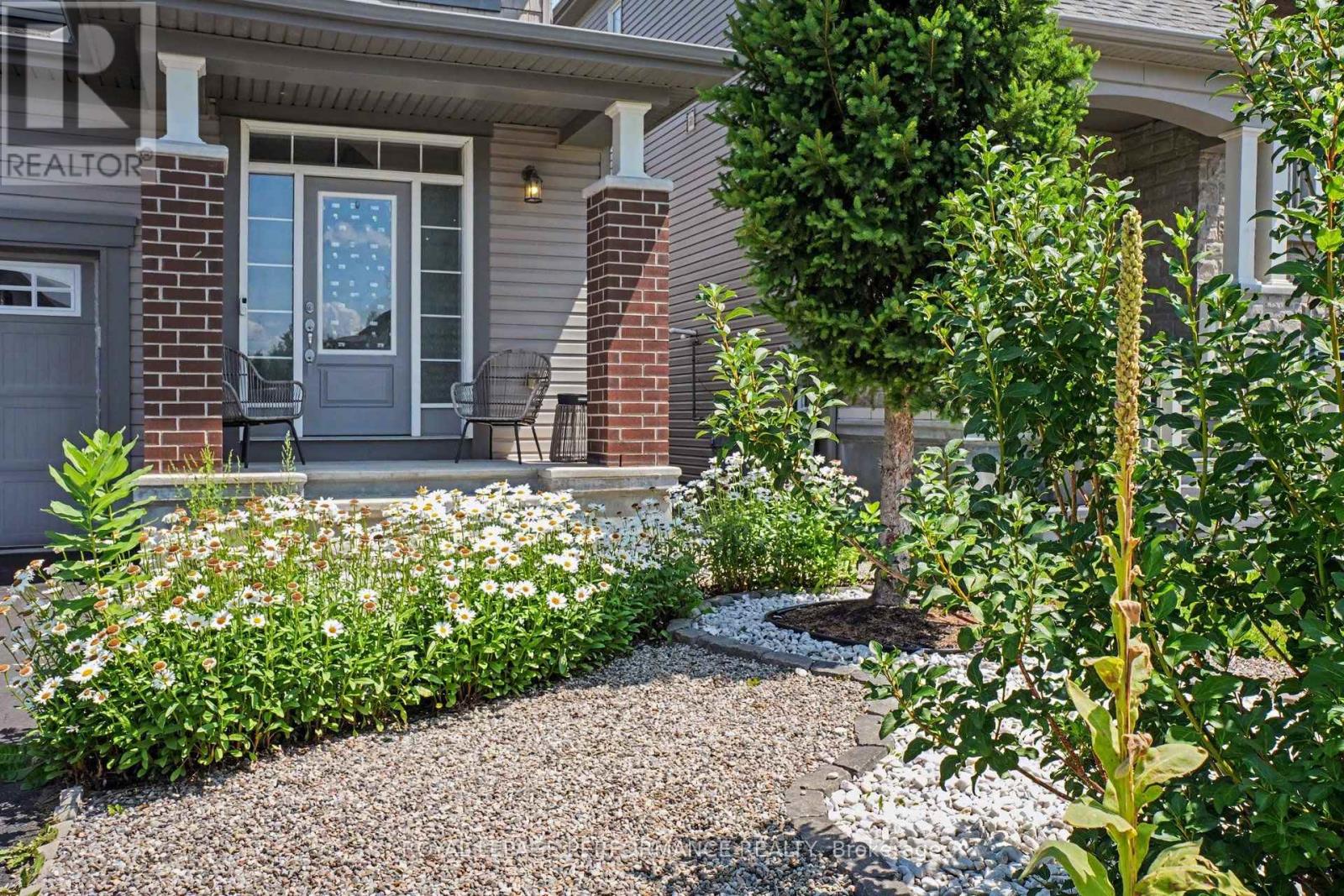 504 YELLOW BIRCH STREET - 38
