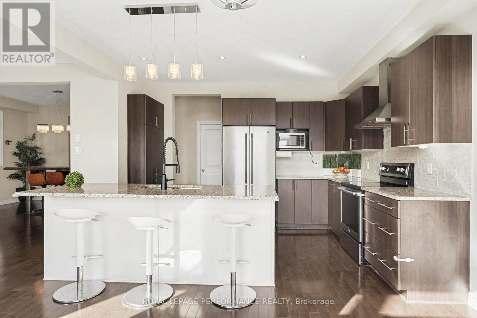 504 YELLOW BIRCH STREET - 4