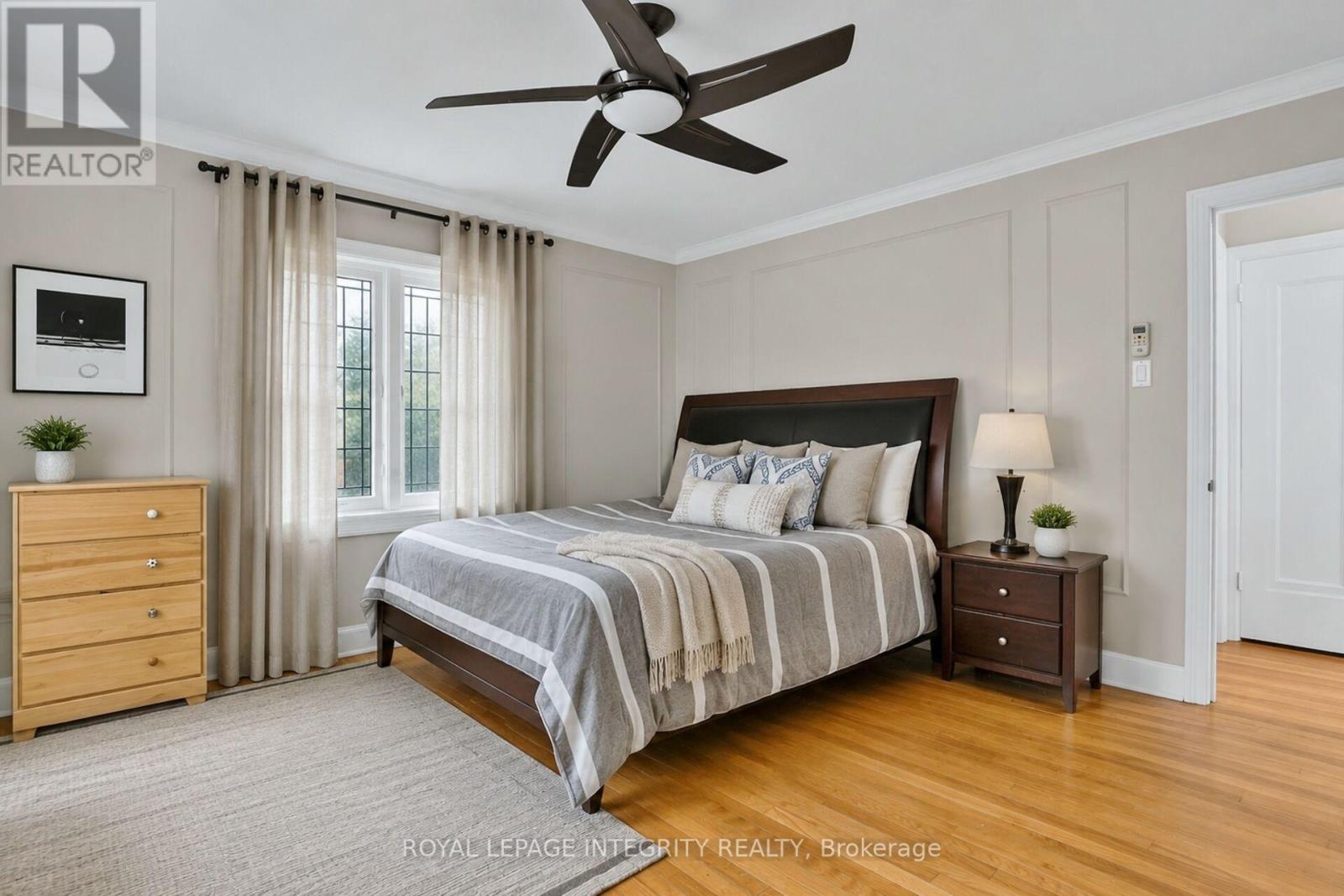 84 RIVERDALE AVENUE - 22