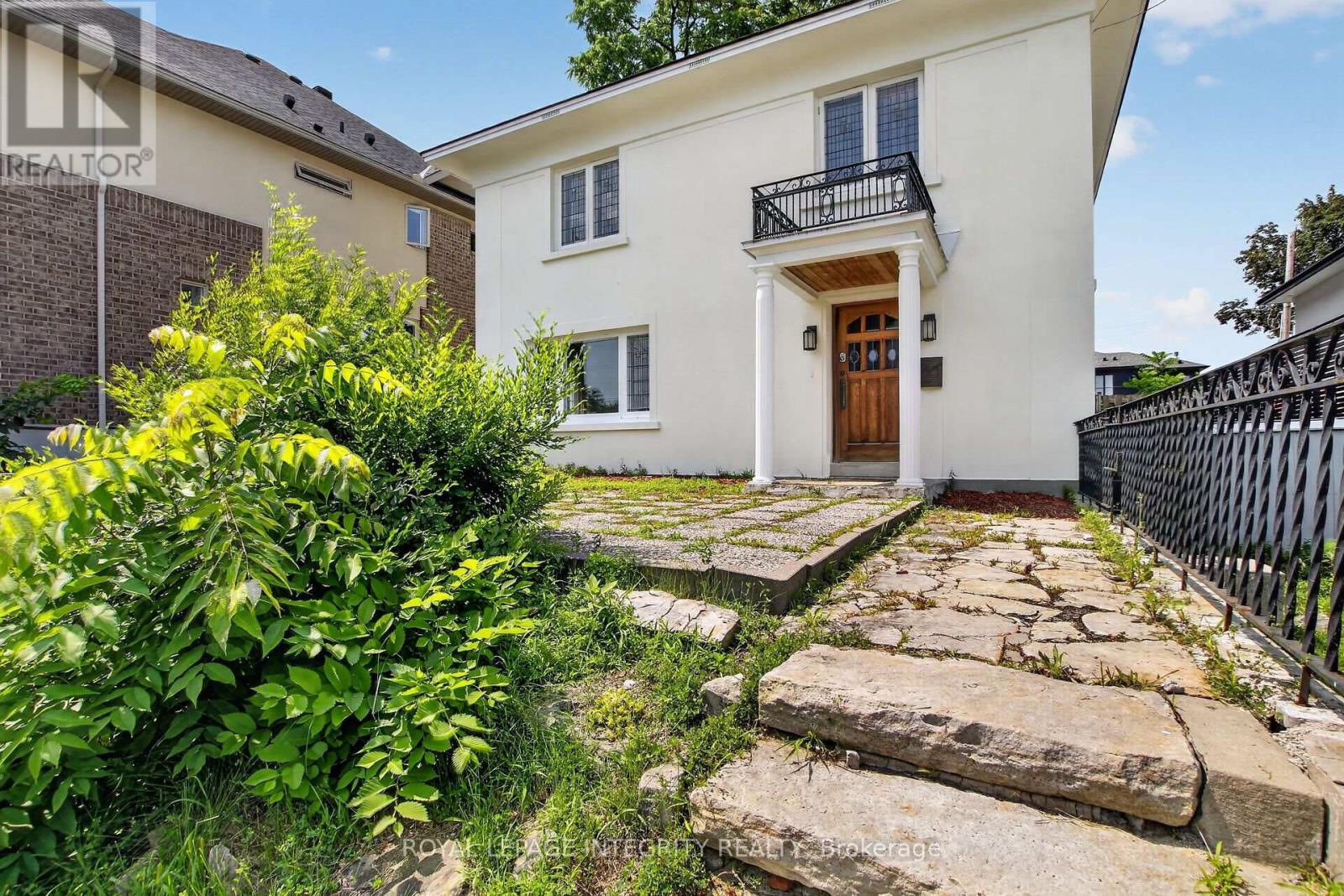84 RIVERDALE AVENUE - 3