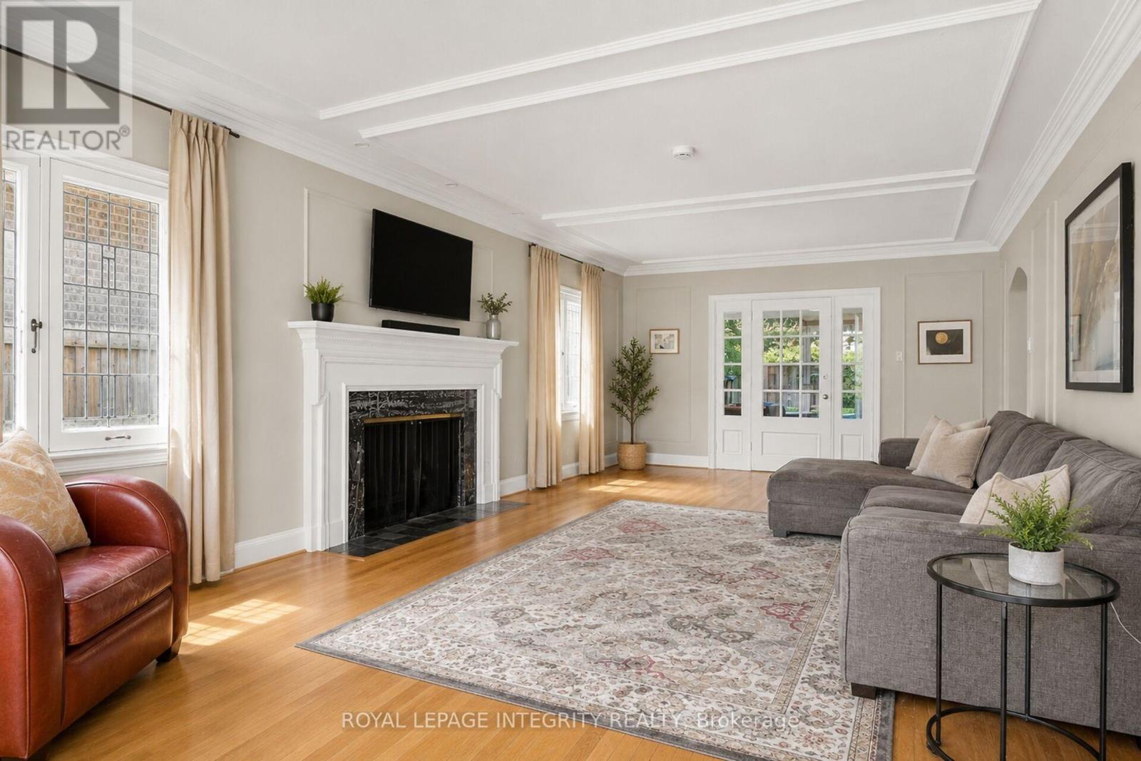 84 RIVERDALE AVENUE - 7