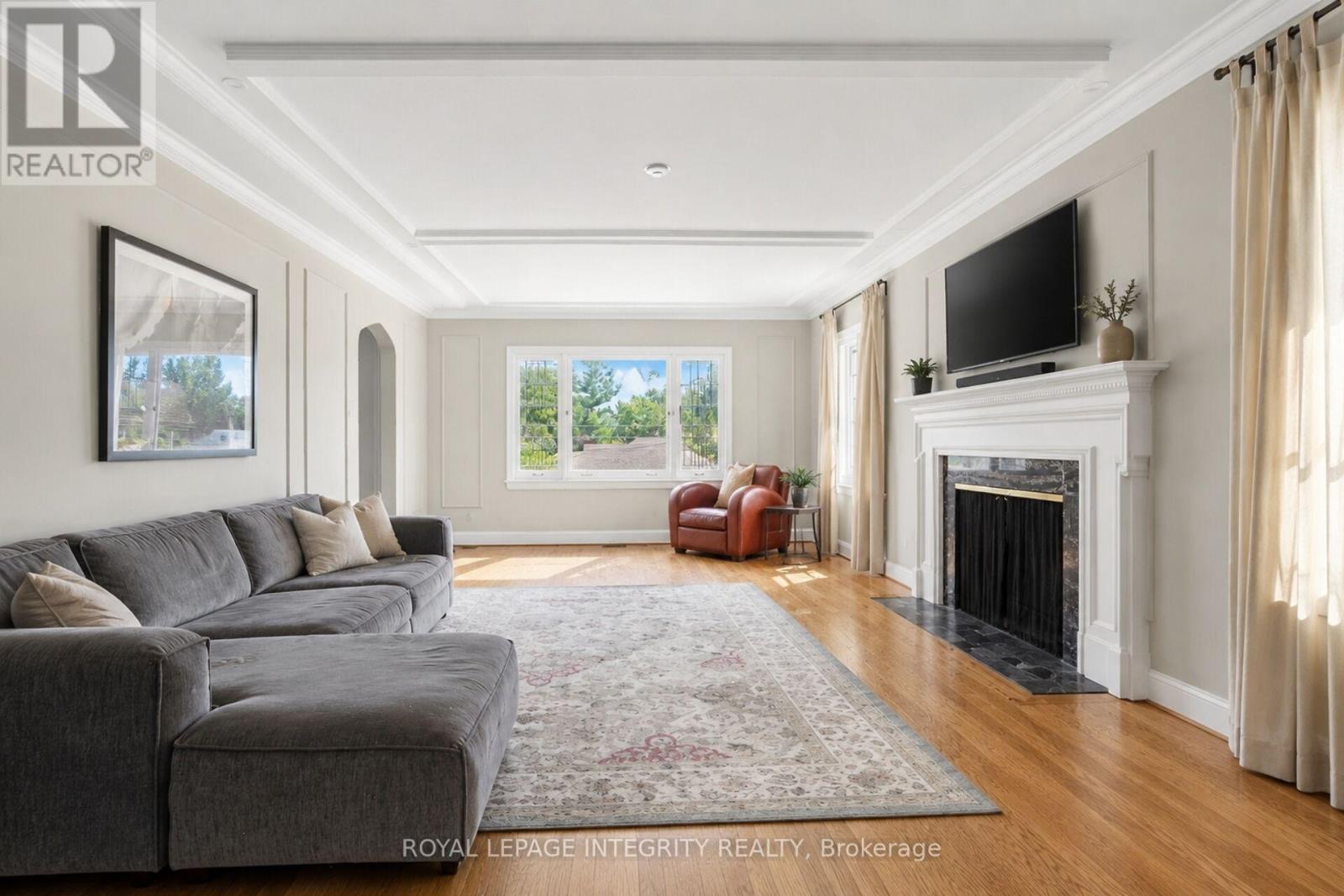 84 RIVERDALE AVENUE - 8