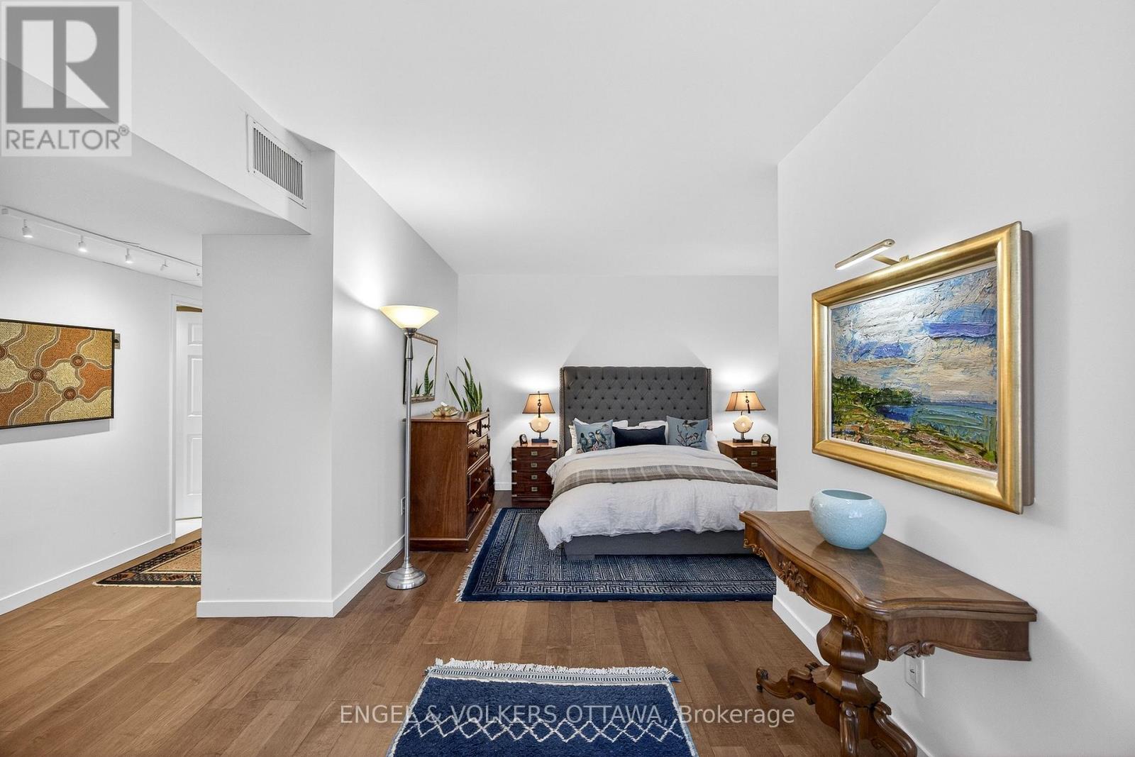 2 Bed, 2 Bath House for Rent in Ottawa – 2404 – 160 GEORGE STREET, Ottawa – MLS# X13612084 - Image 28