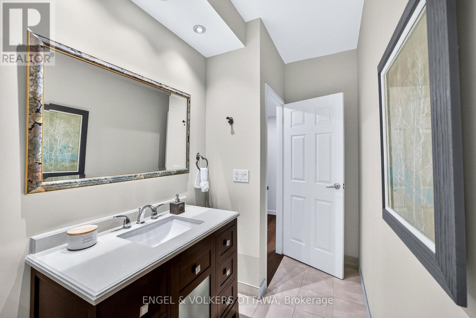 2 Bed, 2 Bath House for Rent in Ottawa – 2404 – 160 GEORGE STREET, Ottawa – MLS# X13612084 - Image 38