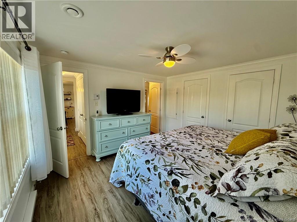 4 North Street - 33
