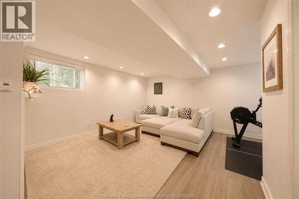3939 LONGFELLOW - 25