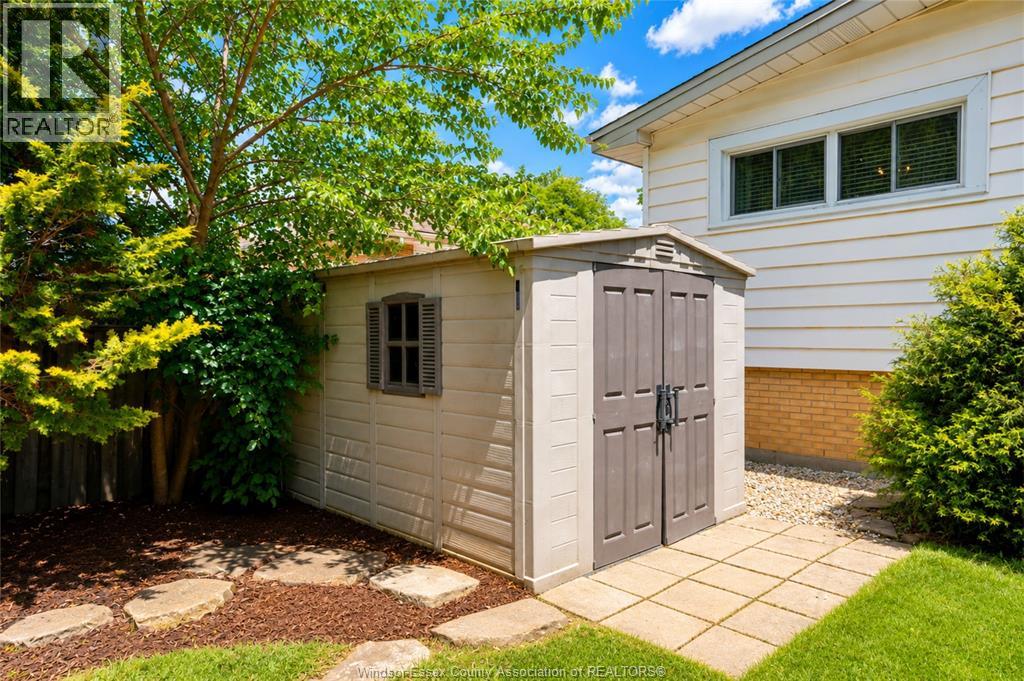 3939 LONGFELLOW - 44