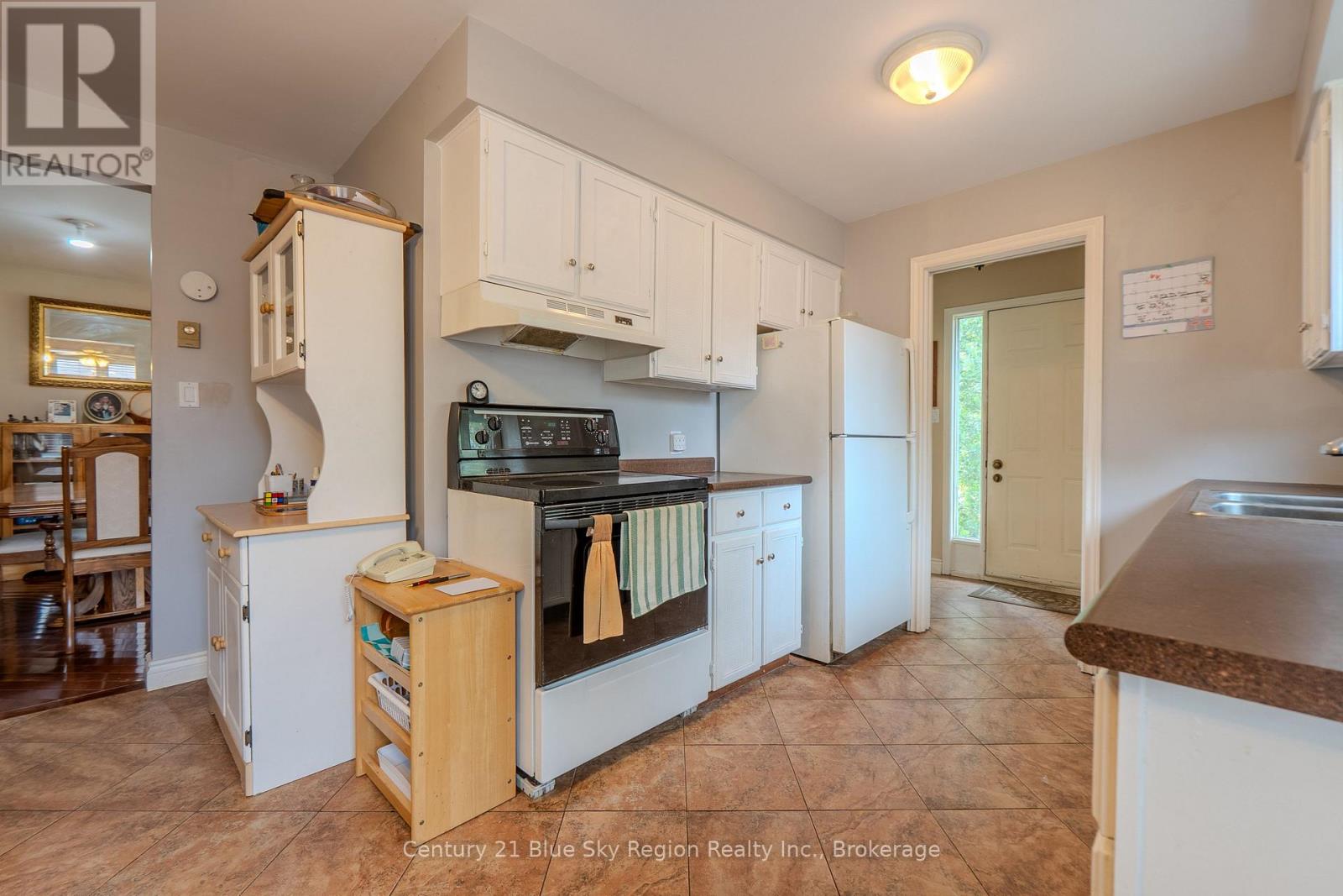 113 SABLE CRESCENT - 16