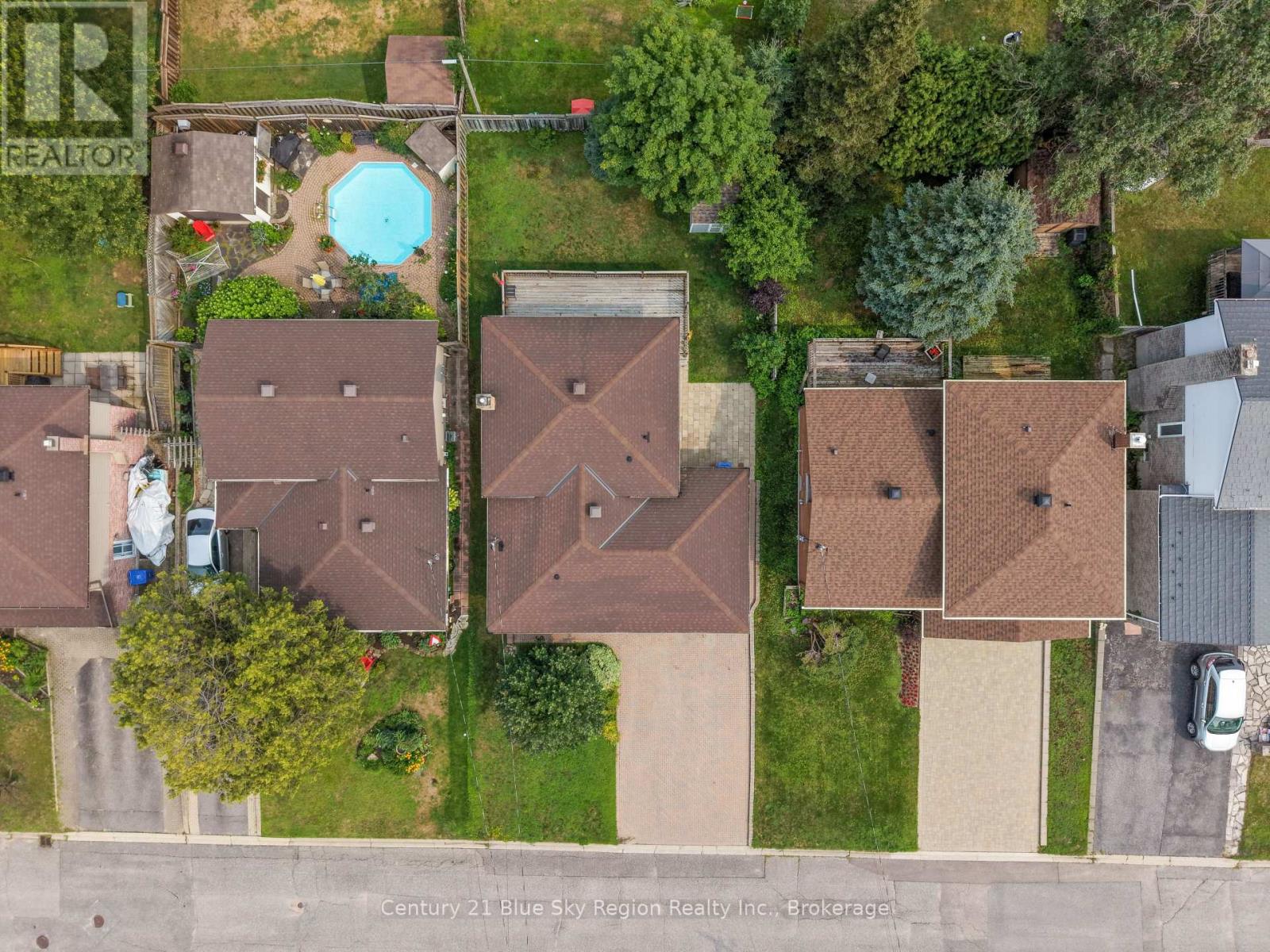113 SABLE CRESCENT - 48