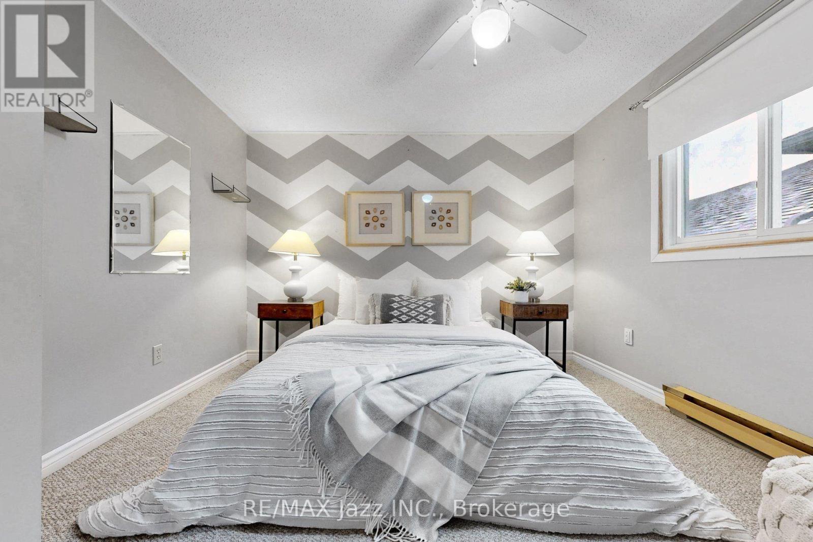3 POCHON AVENUE - 22