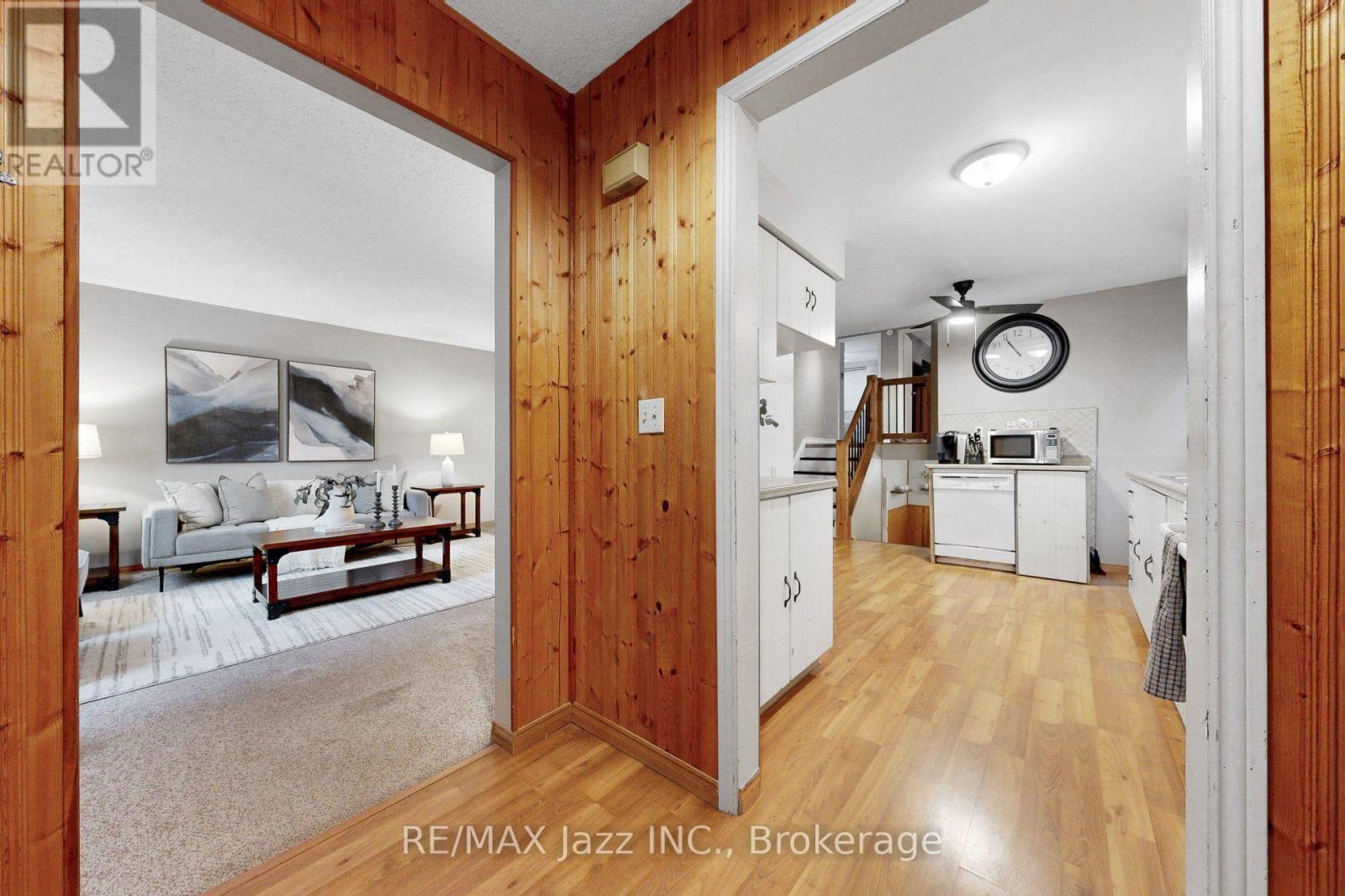 3 POCHON AVENUE - 6