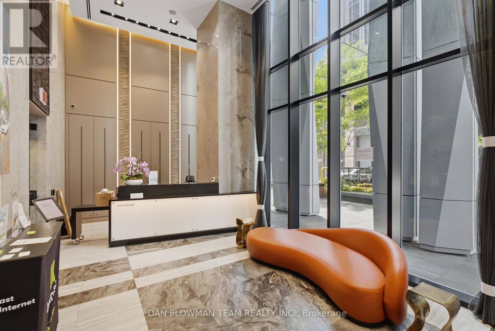 #901 1 YORKVILLE AVENUE - Image 36