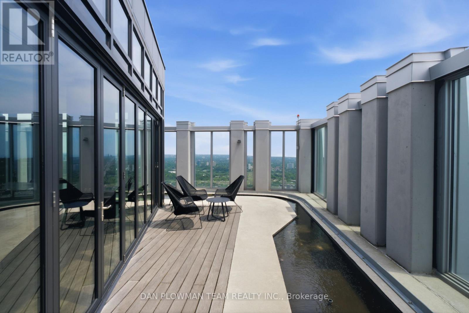 #901 1 YORKVILLE AVENUE - Image 39