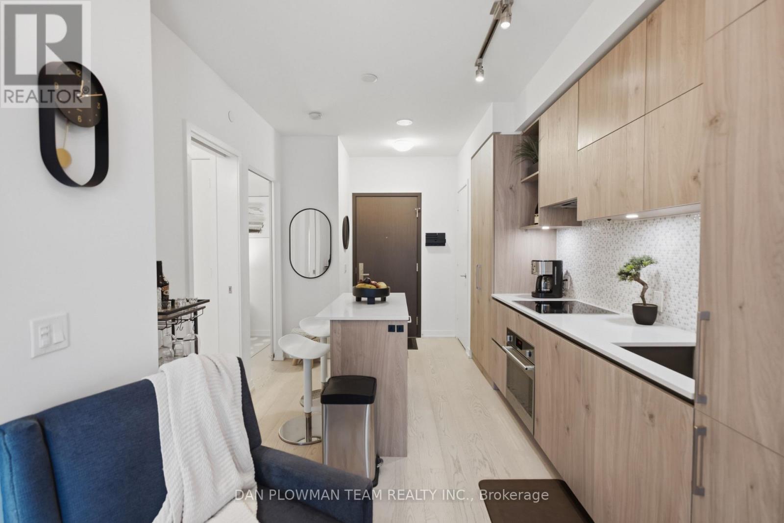 #901 1 YORKVILLE AVENUE - Image 7