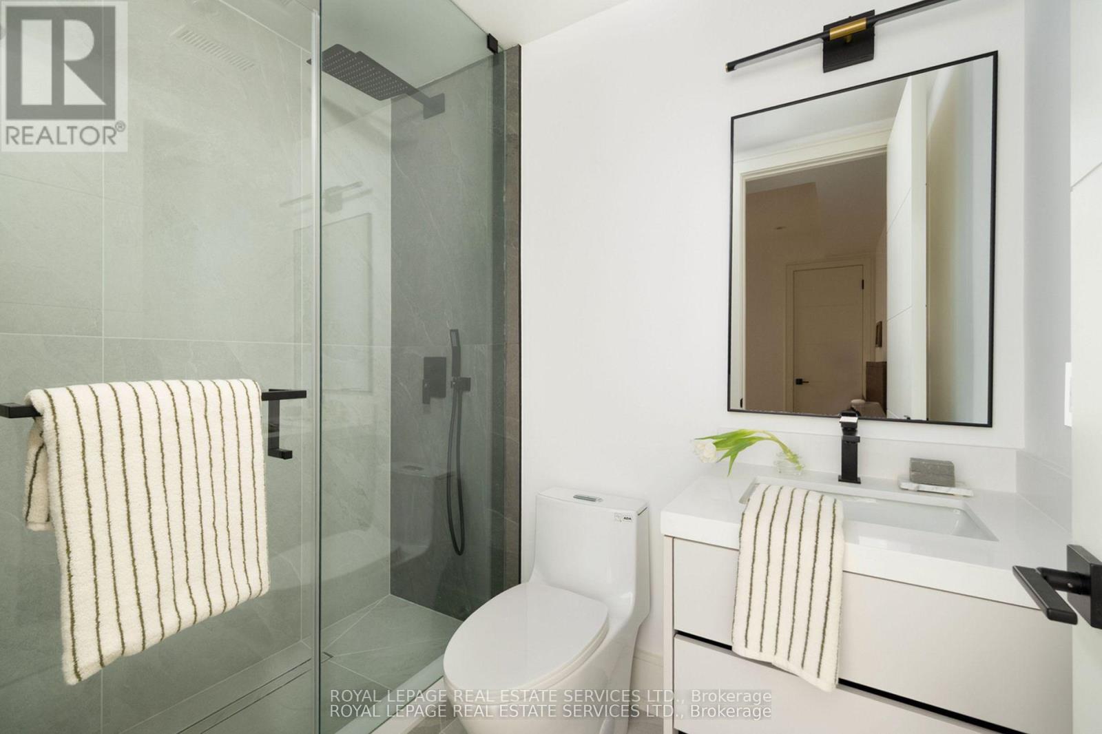 237 BEDFORD PARK AVENUE - Image 27