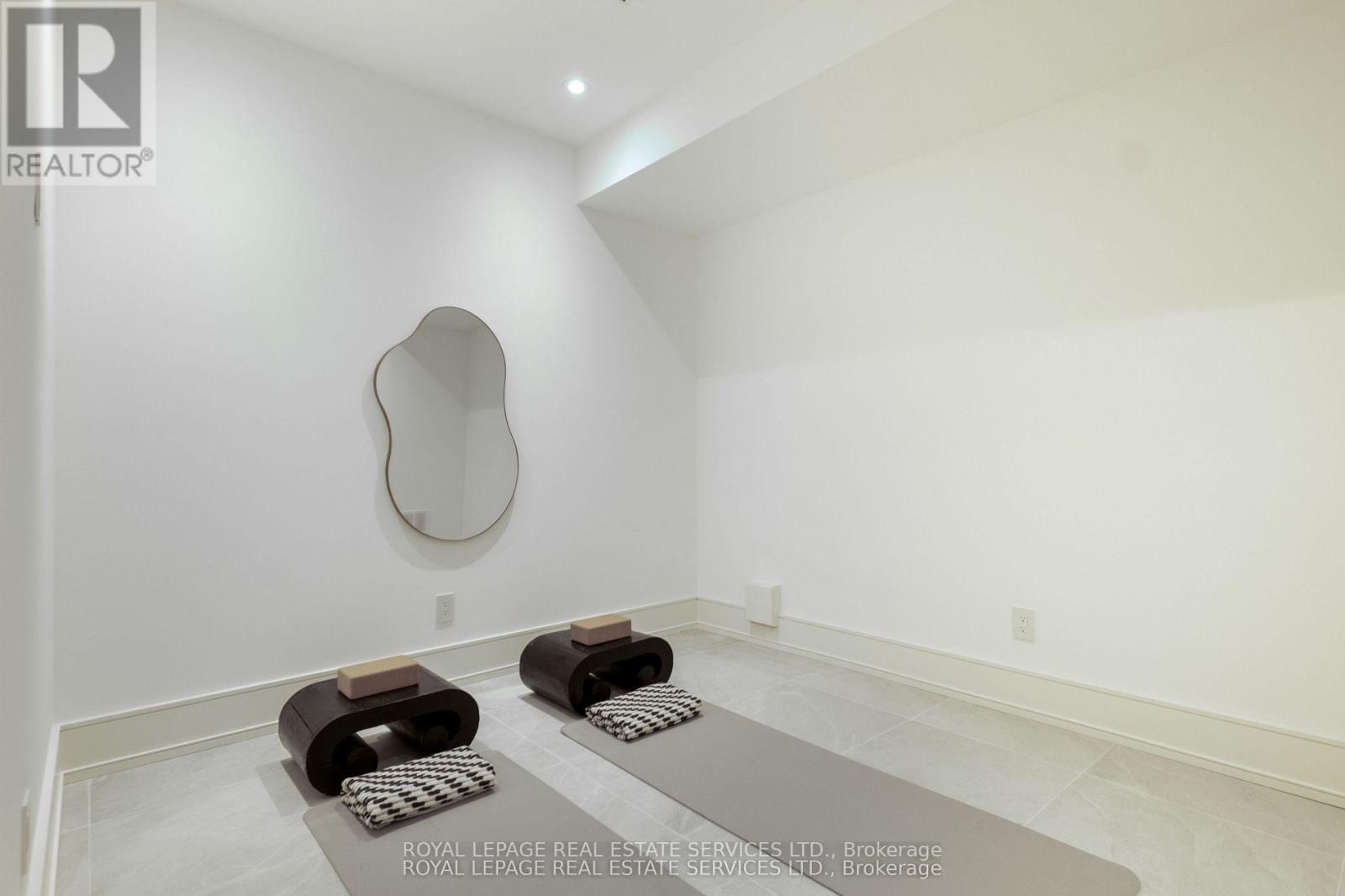 237 BEDFORD PARK AVENUE - 38