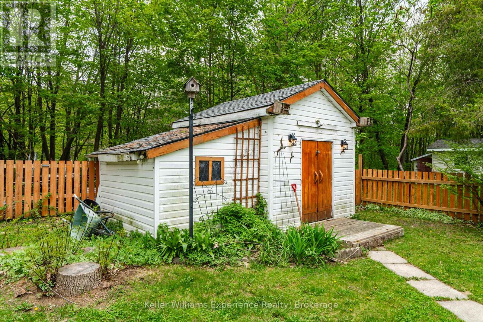 #15 5411 ELLIOTT SIDE ROAD - 29