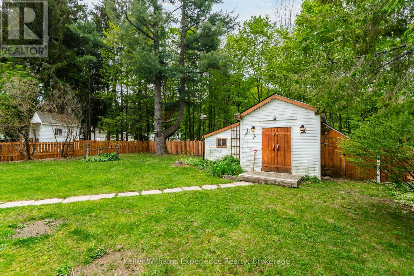 #15 5411 ELLIOTT SIDE ROAD - 30