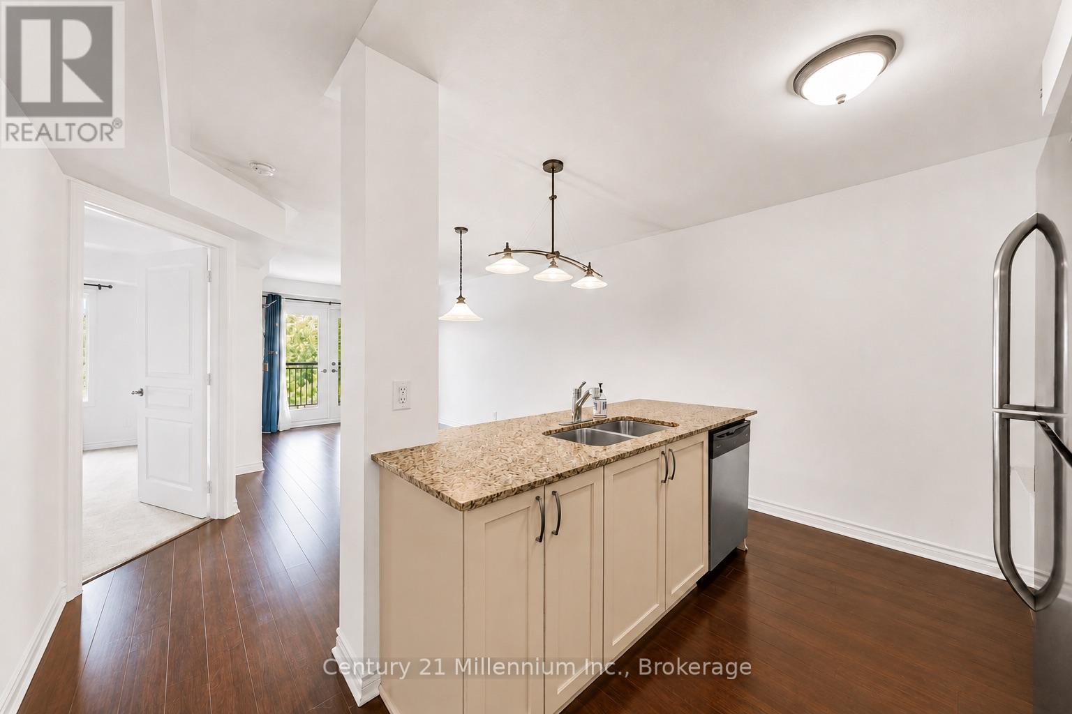 #204 10 BRANDY LANE DRIVE - 11
