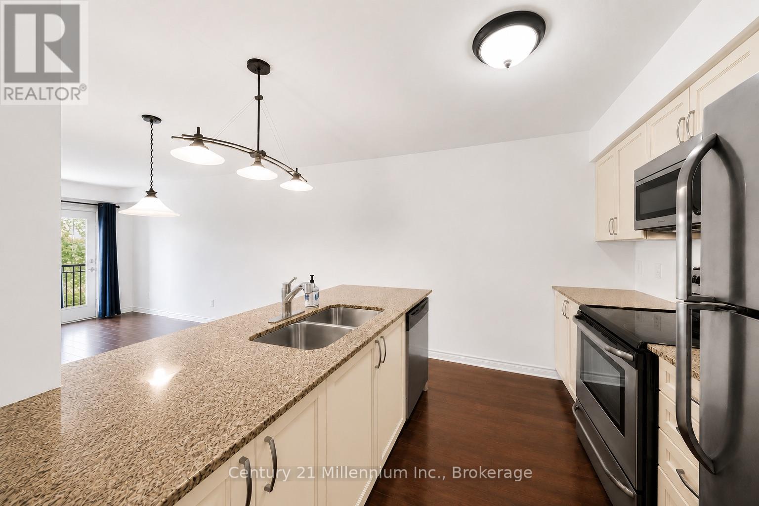 #204 10 BRANDY LANE DRIVE - 12