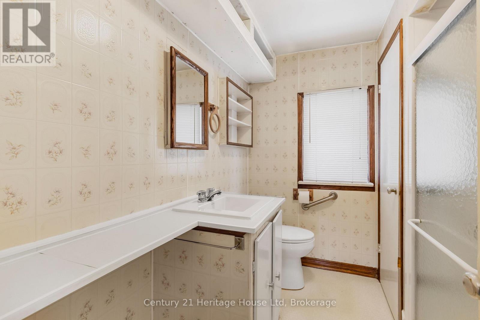 79 ANTHONY ROAD - 24