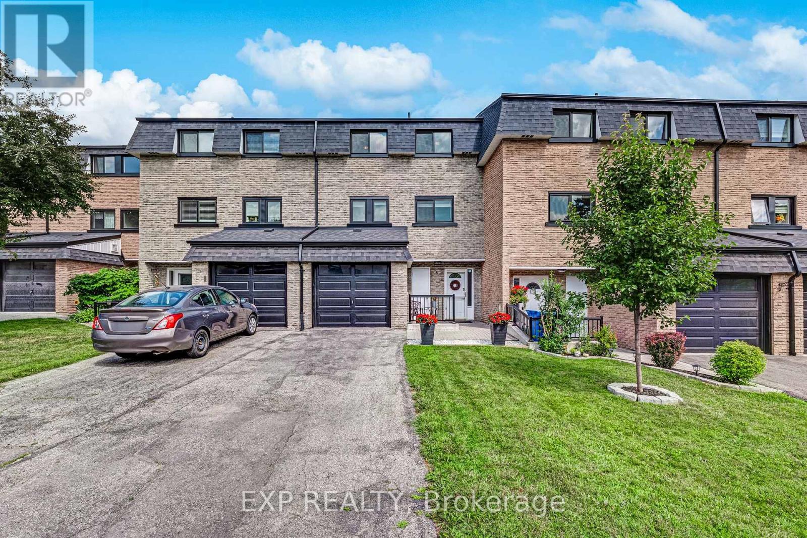 Listing photo of 6 POPLAR CRESCENT