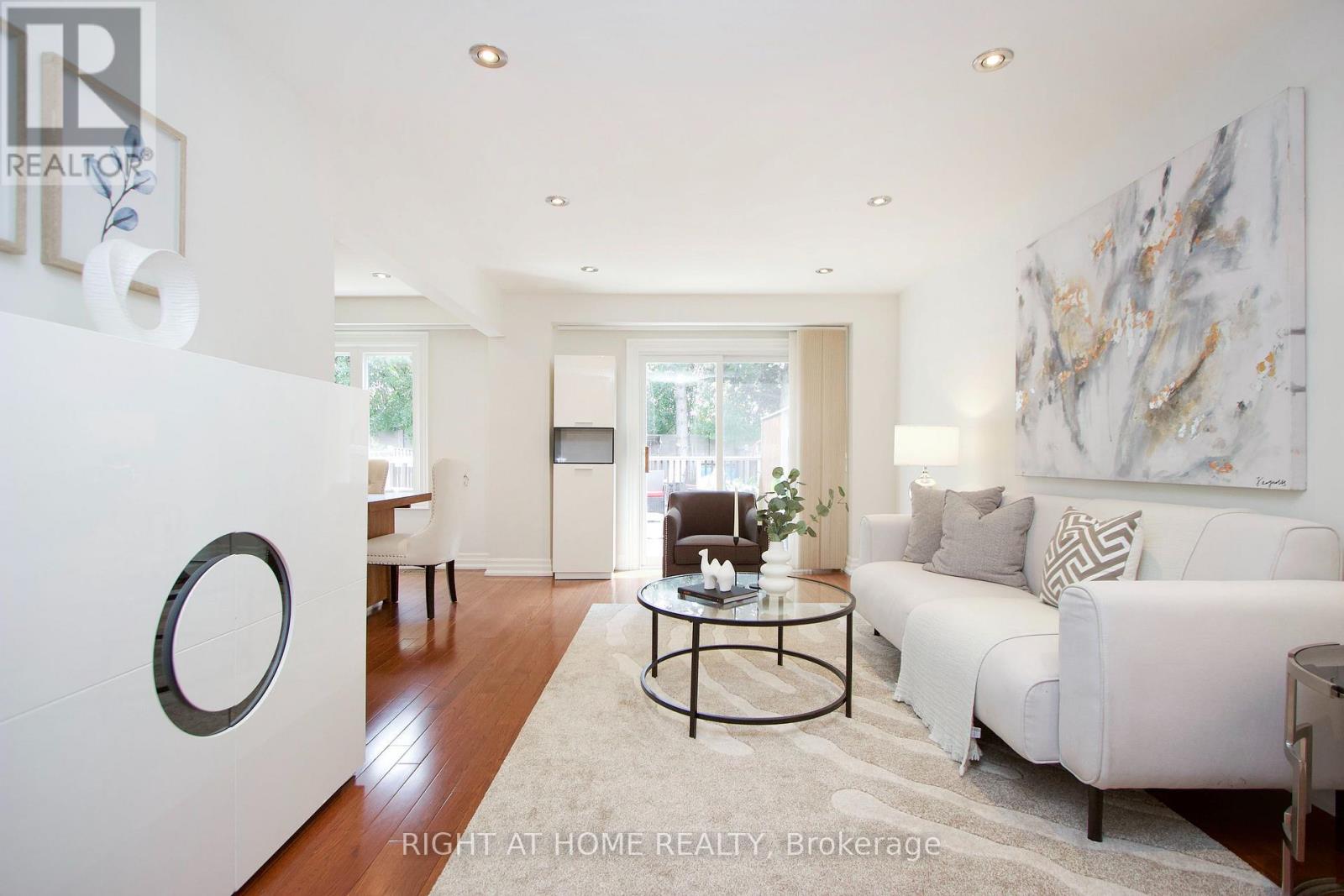 137 JOANNA CRESCENT - Image 19