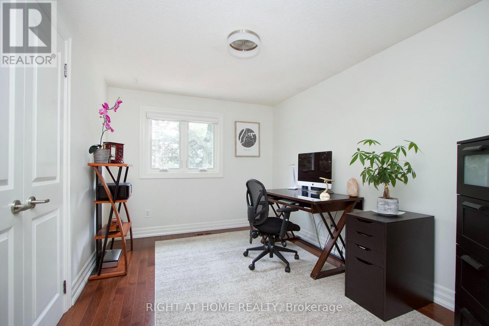 137 JOANNA CRESCENT - Image 28