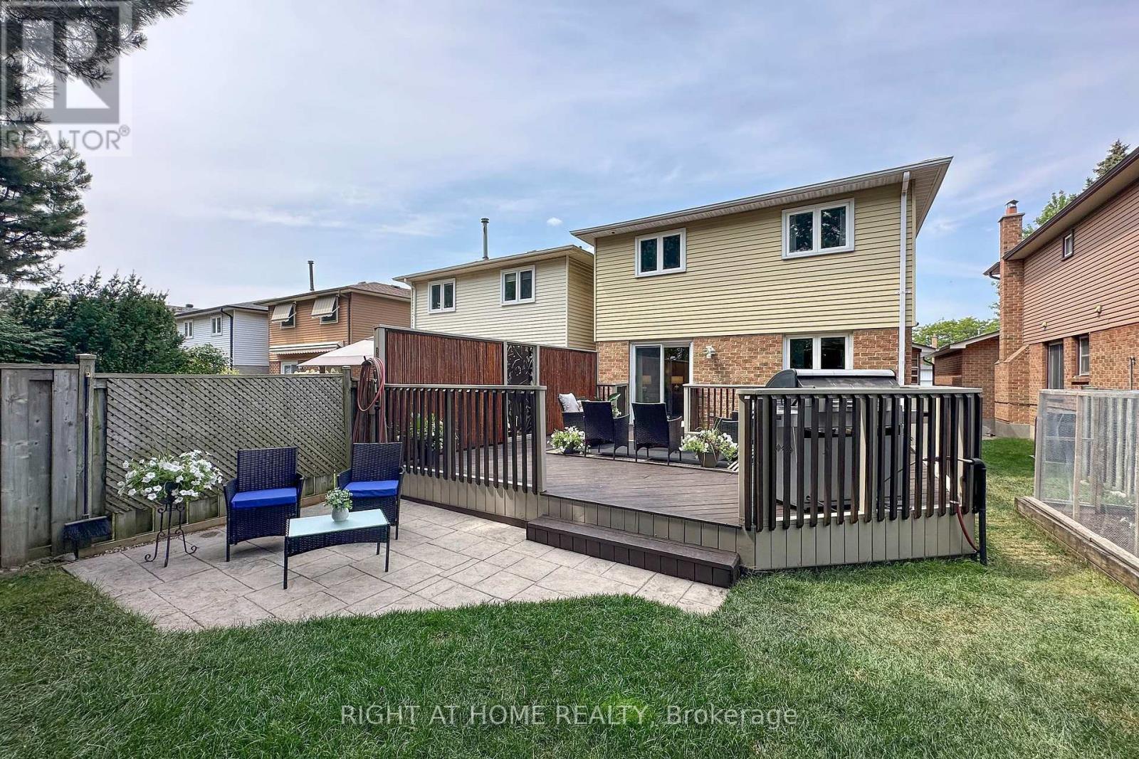 137 JOANNA CRESCENT - Image 45