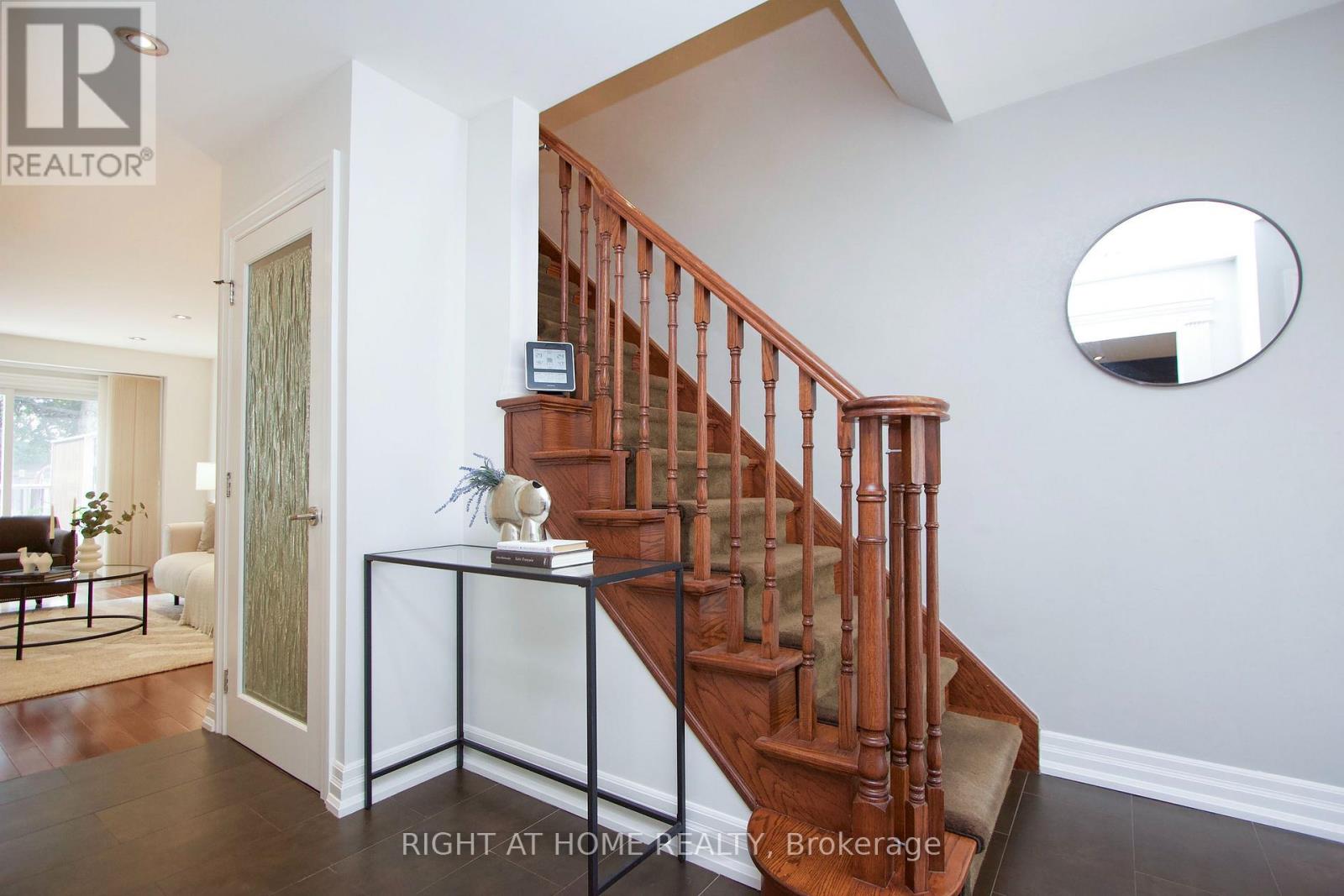 137 JOANNA CRESCENT - Image 5