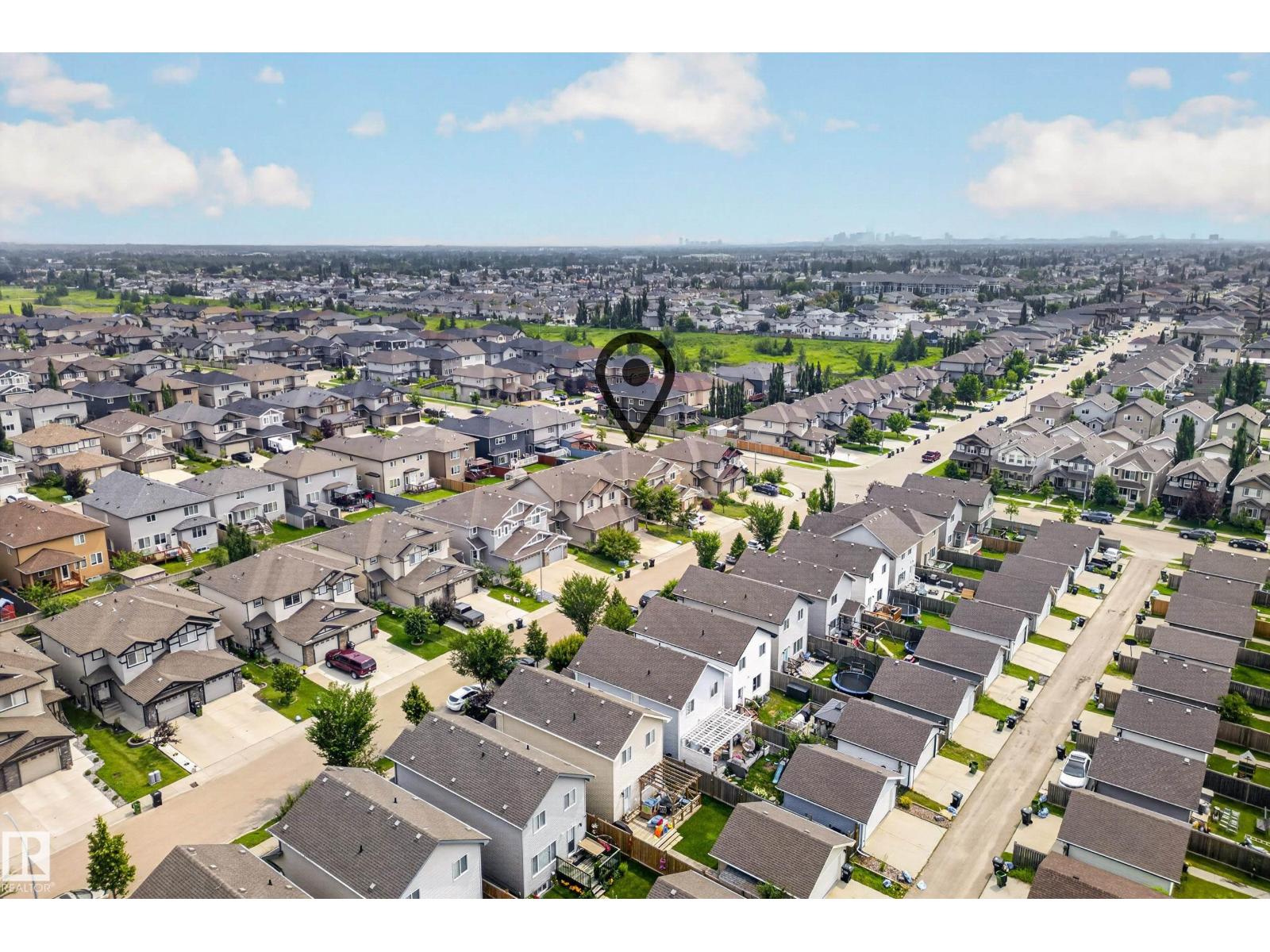 16507 134 ST NW - 5
