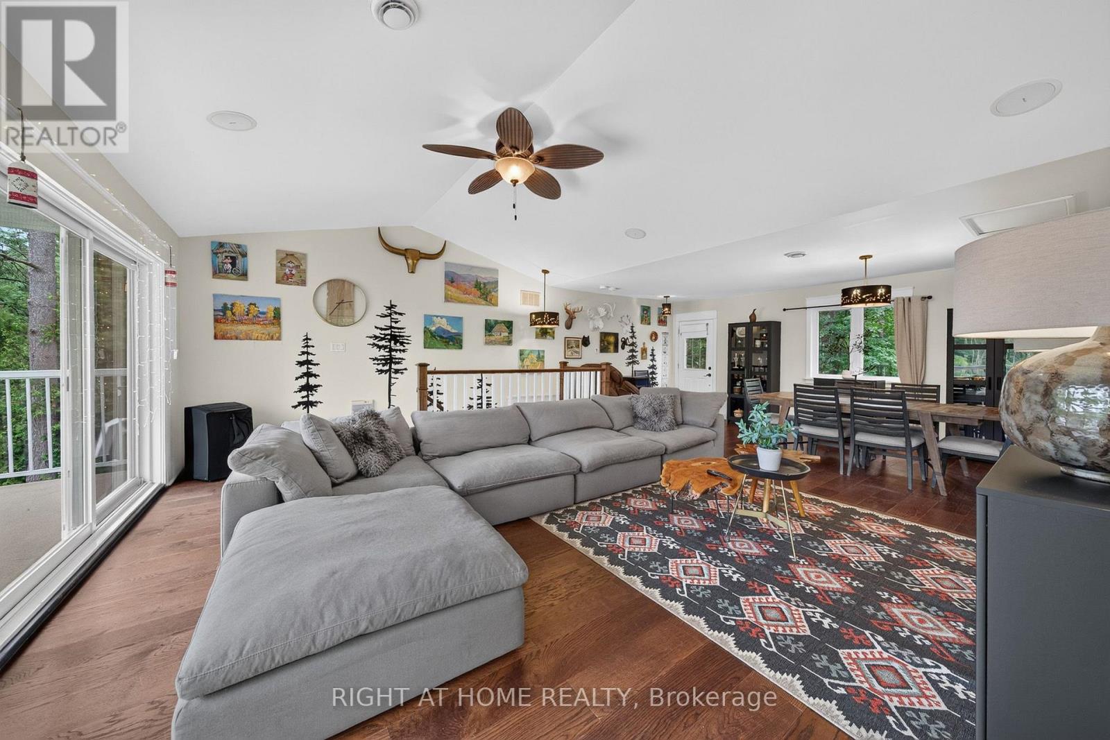 3583 RIVERDALE DRIVE - 19