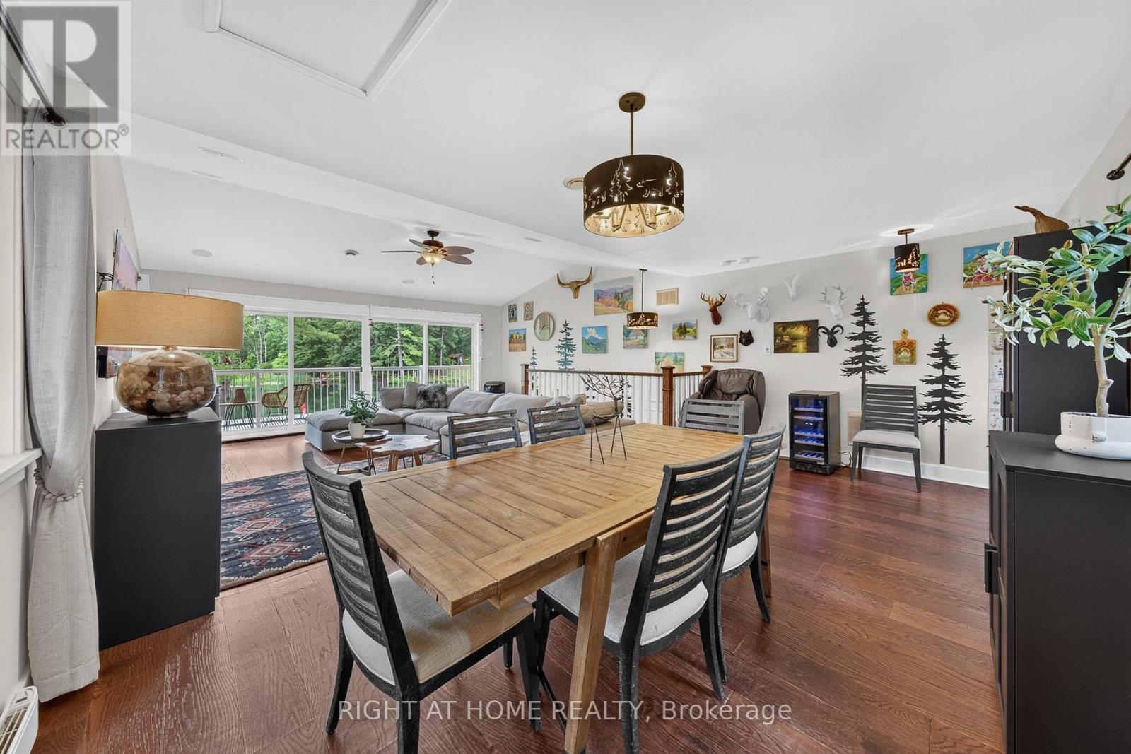 3583 RIVERDALE DRIVE - 20