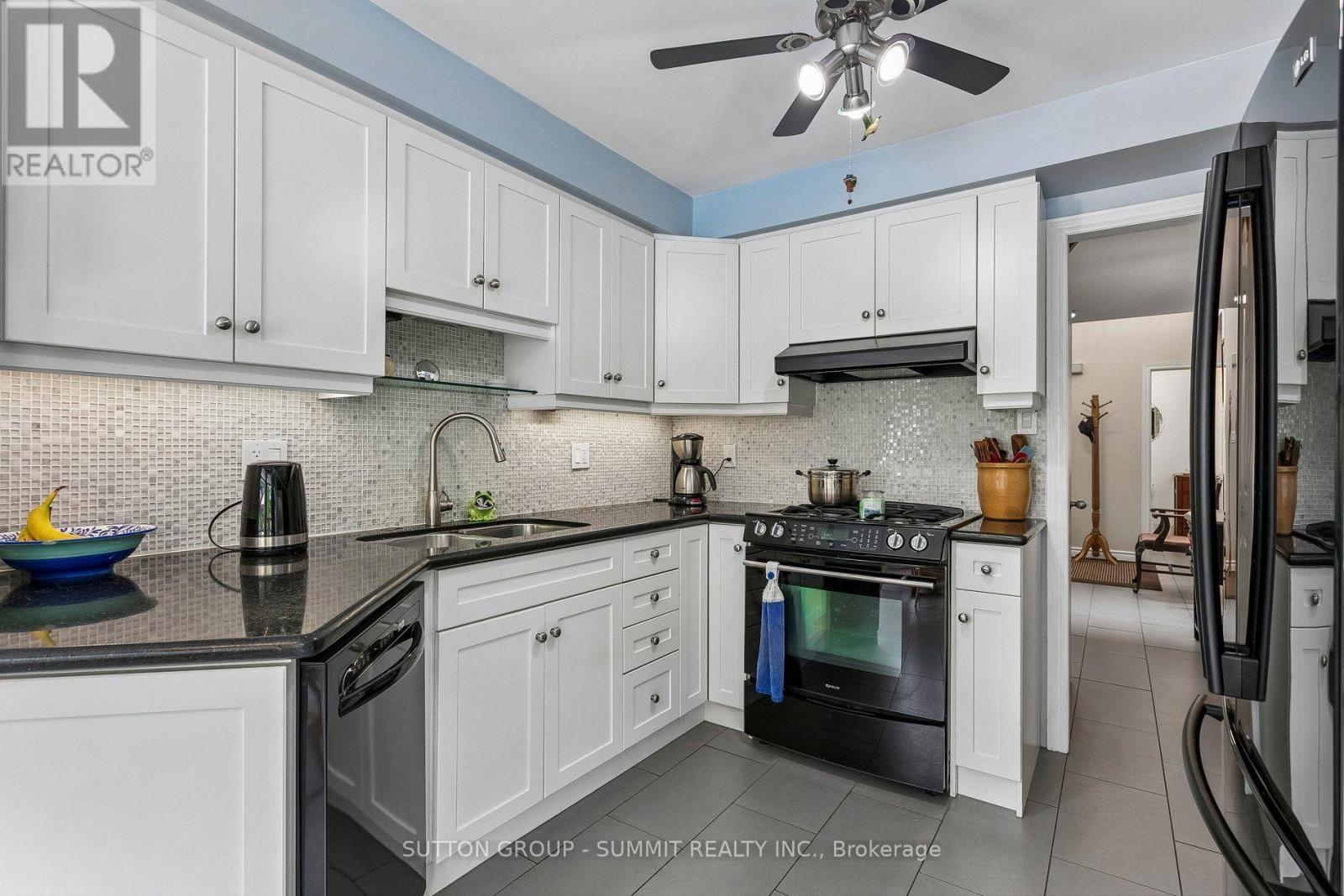 3176 DOVETAIL MEWS - 11