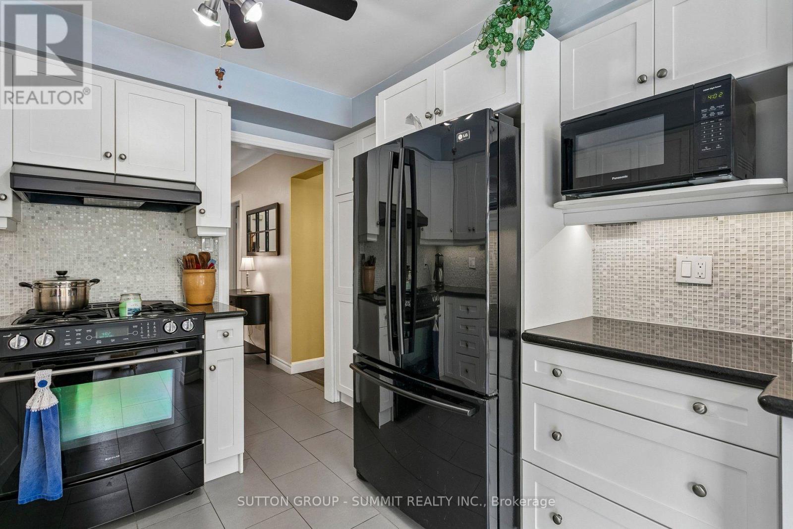 3176 DOVETAIL MEWS - 12