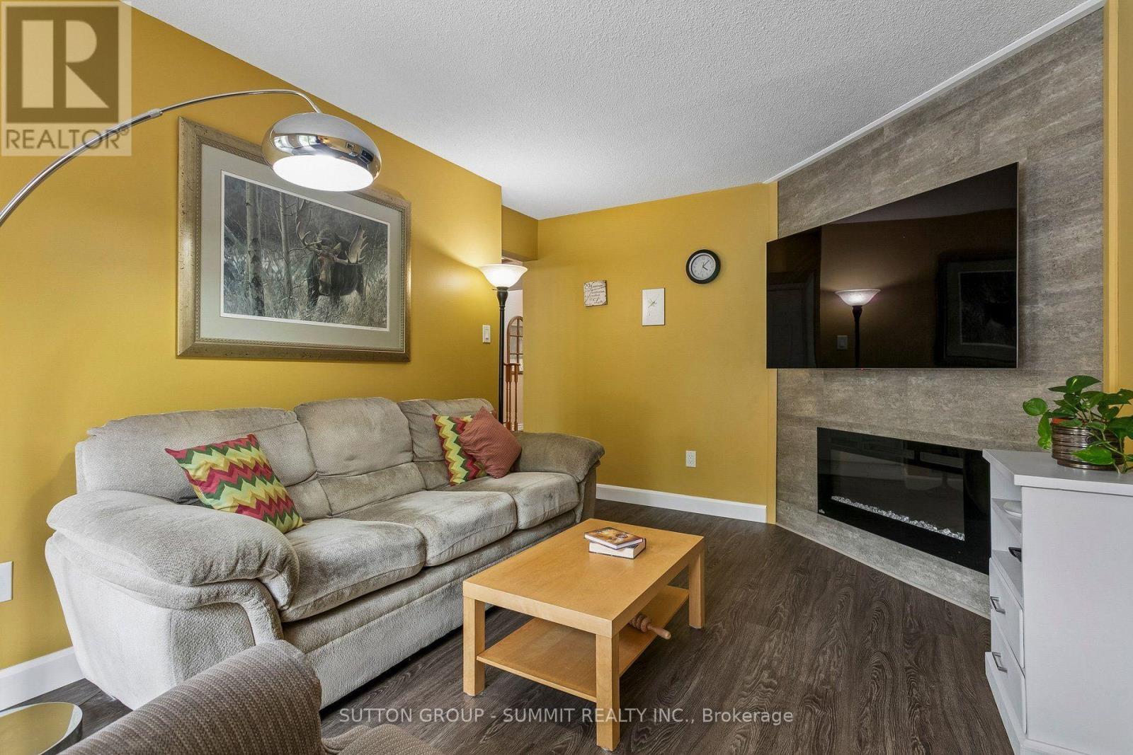 3176 DOVETAIL MEWS - 14