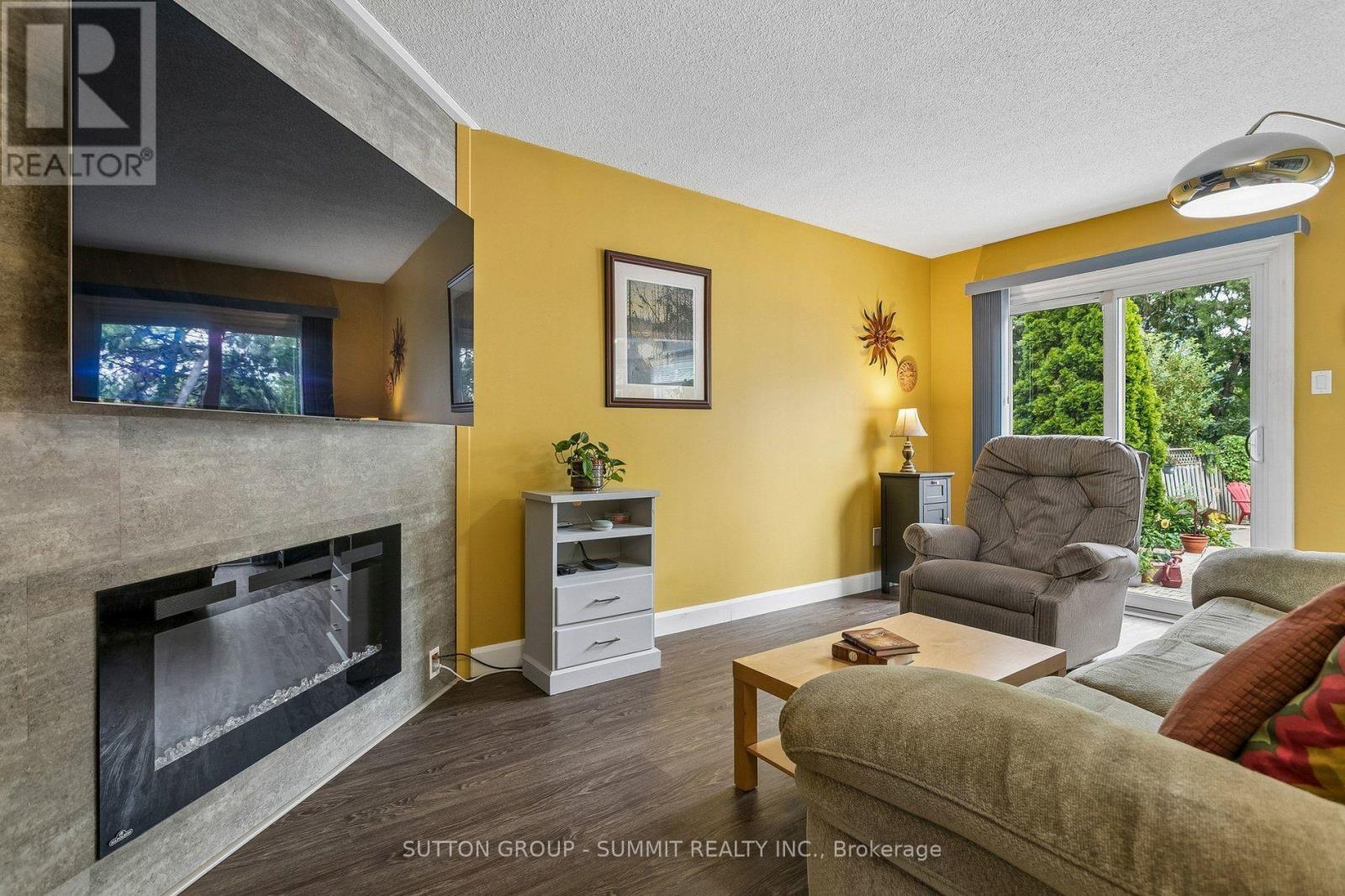 3176 DOVETAIL MEWS - 15