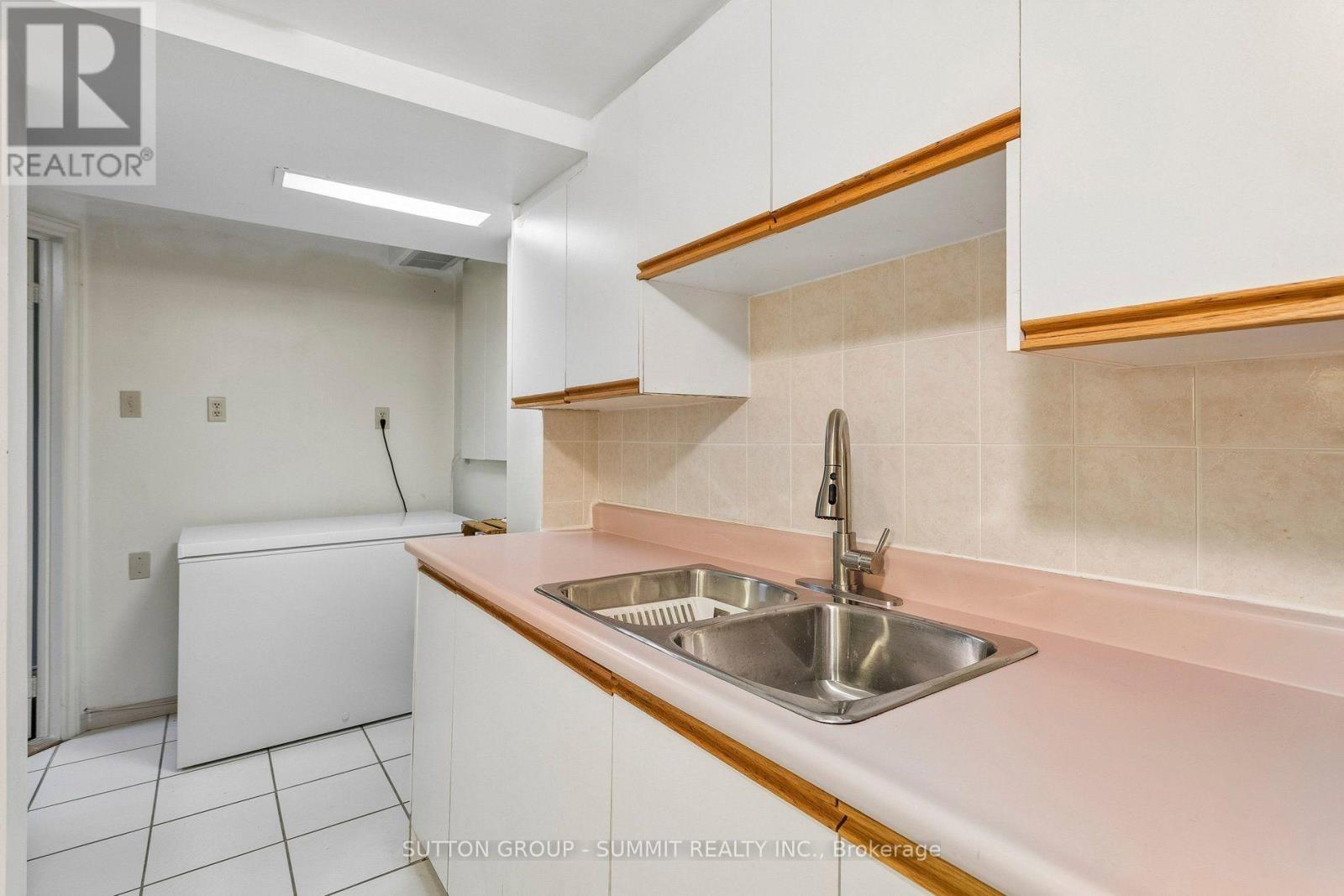 3176 DOVETAIL MEWS - Image 40