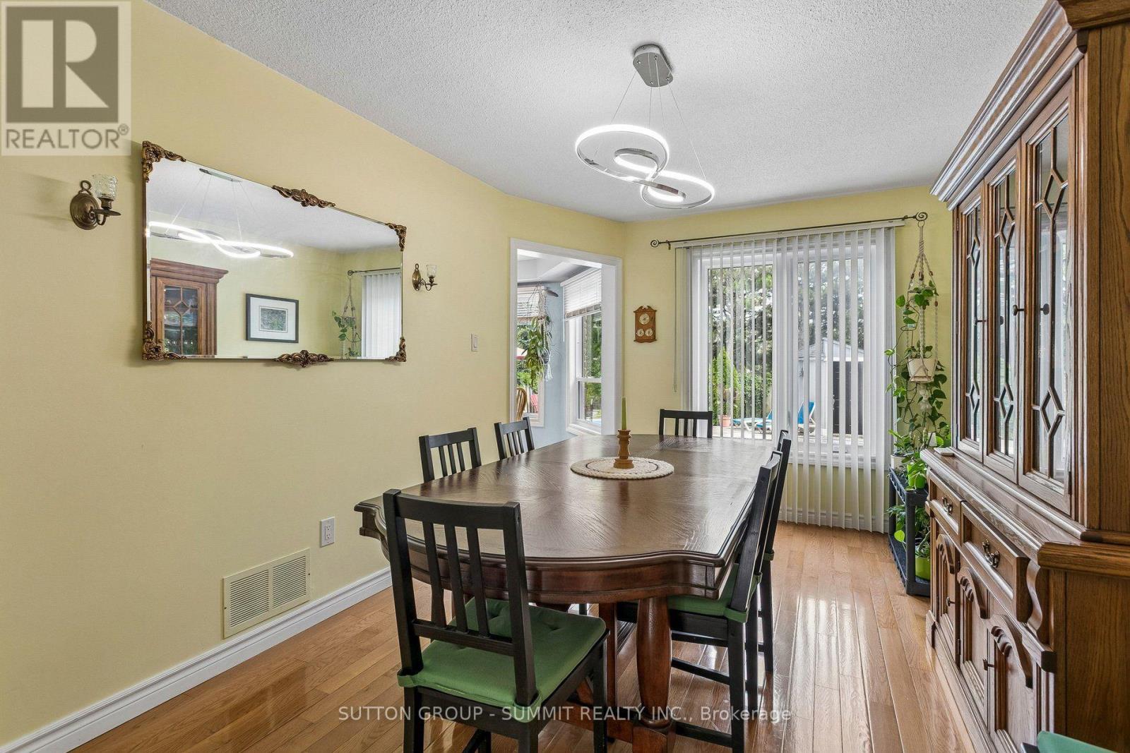 3176 DOVETAIL MEWS - 9