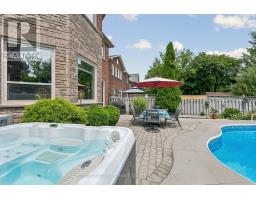 3176 Dovetail Mews, Mississauga, ON L5L5K4 Photo 47