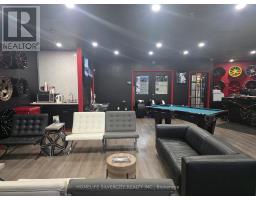 16 - 37 Kodiak Crescent, Toronto, ON M3J3G5 Photo 6