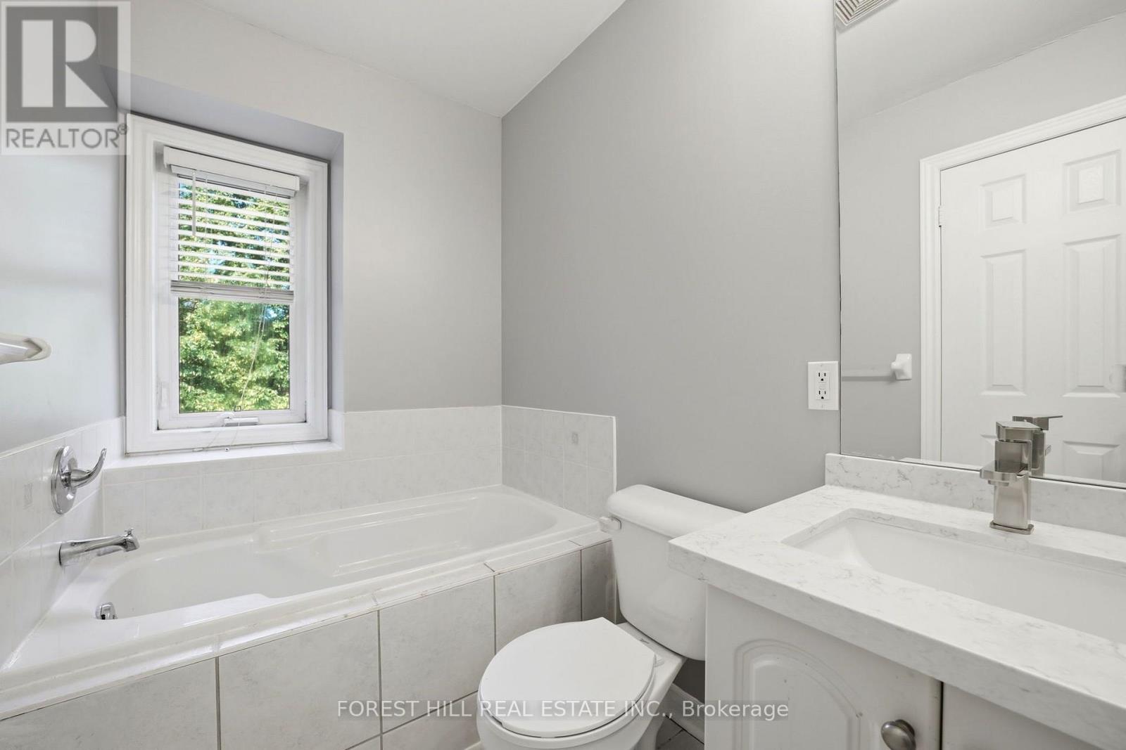 12 LAMBRINOS LANE - 22